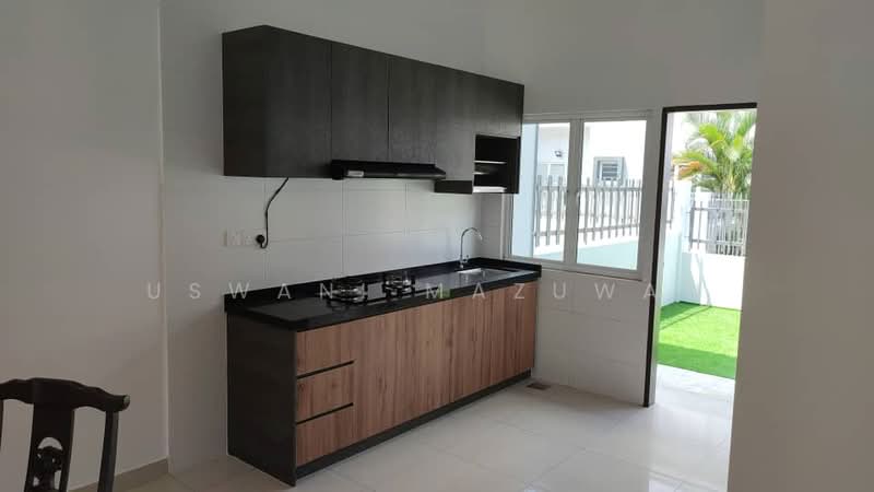 Rumah Teres 2-Tingkat untuk Dijual di Cyberjaya (Selangor) - Uswani Mazuwan - Kitchen - PropertyGuru.com.my