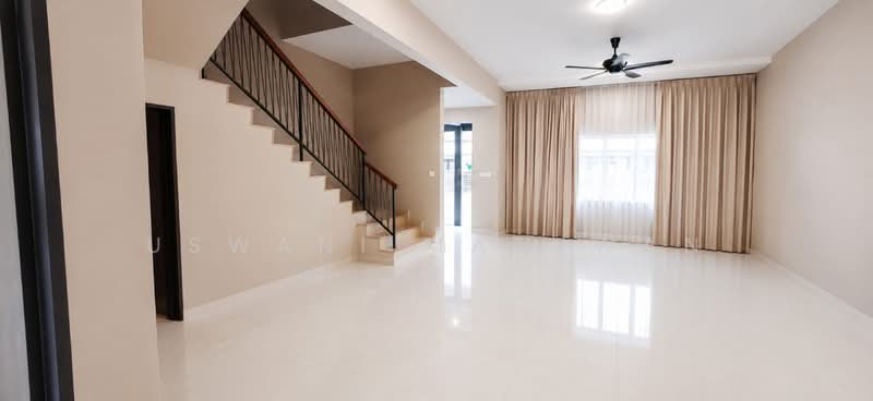 Rumah Teres 2-Tingkat untuk Dijual di Cyberjaya (Selangor) - Uswani Mazuwan - Living Room - PropertyGuru.com.my