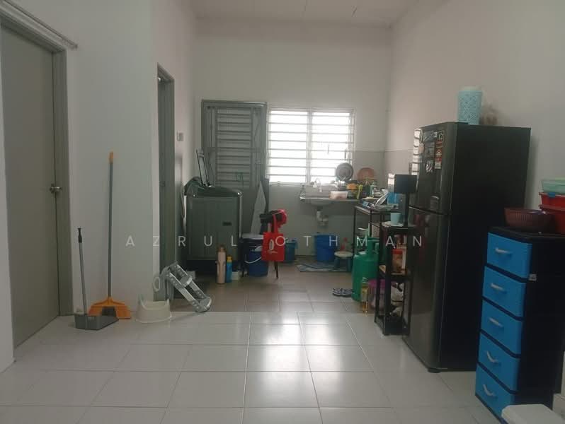 1-storey Terraced House for Sale in Taman Bandar Ekar (Rantau) - Azrul Othman - Kitchen - PropertyGuru.com.my