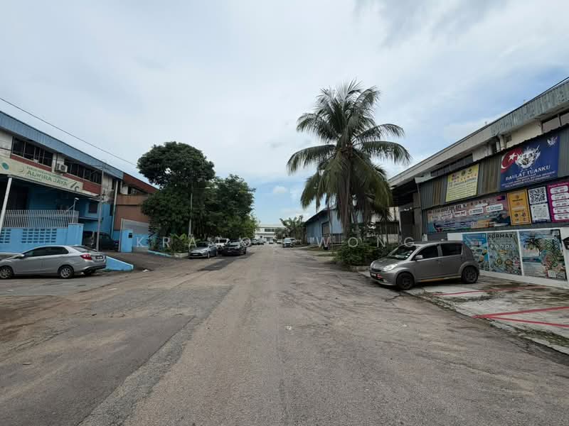 Kilang untuk Disewa di Taman Perindustrian Cemerlang (Ulu Tiram) - Kratos Wong - PropertyGuru.com.my
