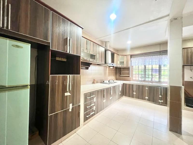 Rumah Teres 2 Tingkat untuk Dijual di Taman Bukit Ria (Kajang) - Azli Ibrahim - Kitchen - PropertyGuru.com.my