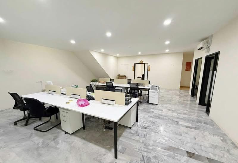 Detached Factory for Rent in Balakong (Selangor) - Joanne Cheong - Interior - PropertyGuru.com.my