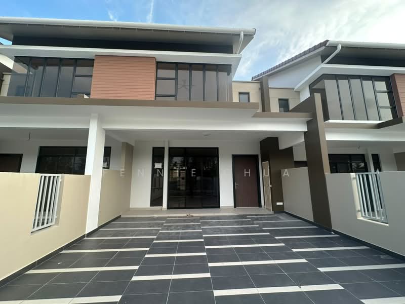 2-storey Terraced House for Rent in Johor Bahru (Johor) - Fennie Chua - Exterior - PropertyGuru.com.my