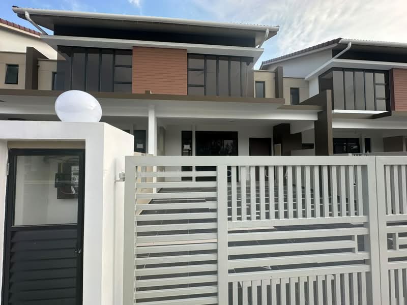 2-storey Terraced House for Rent in Johor Bahru (Johor) - Fennie Chua - Exterior - PropertyGuru.com.my