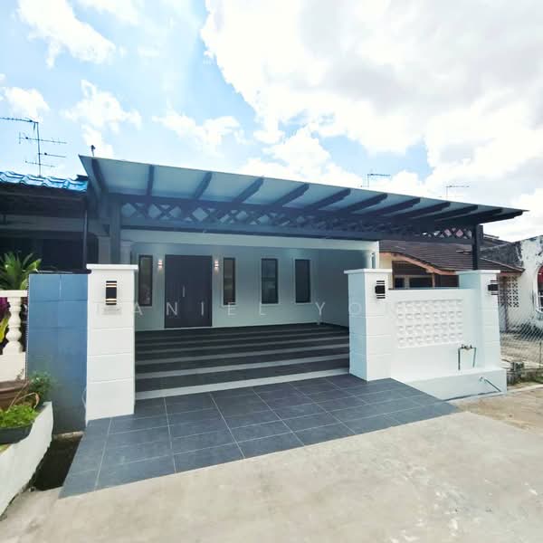 1-storey Terraced House for Sale in Taman Ungku Tun Aminah (Skudai) - Daniel Yong - Exterior - PropertyGuru.com.my