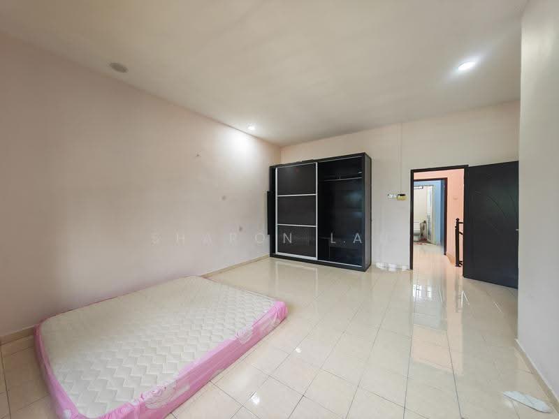 Rumah Teres 2-Tingkat untuk Dijual di Taman Pulai Utama (Skudai) - Sharon Lau - PropertyGuru.com.my