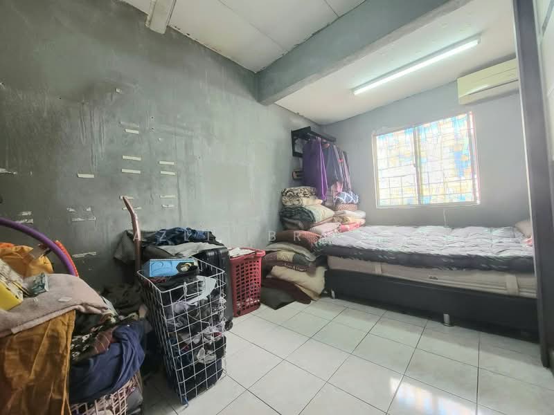 Rumah Teres 2 Tingkat untuk Dijual di Bandar Damai Perdana (Cheras) - Azli Ibrahim - Bedroom - PropertyGuru.com.my