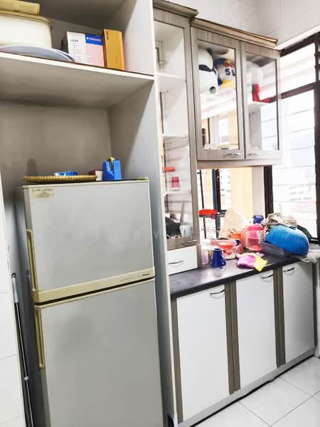 Pangsapuri untuk Disewa di Desa Samudra - Jerry Tan - Kitchen - PropertyGuru.com.my
