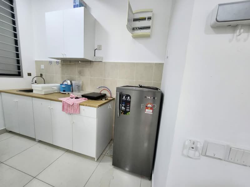 Servis Apartment untuk Disewa di Far East - Susan Foo - Kitchen - PropertyGuru.com.my