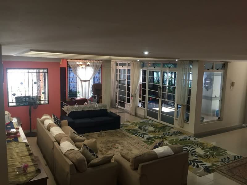 Semi-Detached House for Sale in Kelana Jaya (Petaling Jaya) - Sa'a Nordin - Living Room - PropertyGuru.com.my