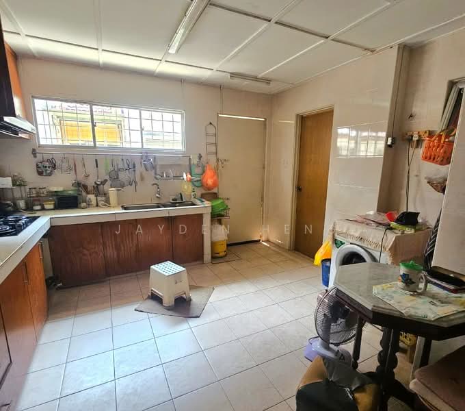 2-storey Terraced House for Sale in Usj 14 (Subang Jaya) - Jayden Heng - Kitchen - PropertyGuru.com.my