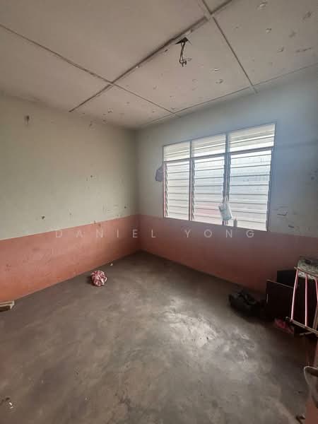 2-storey Terraced House for Sale in Taman Feri (Sabak Bernam) - Daniel Yong - PropertyGuru.com.my