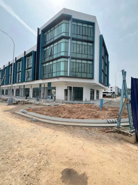 Kedai untuk Disewa di Bandar Baru Permas Jaya (Permas Jaya) - May Lee - Exterior - PropertyGuru.com.my