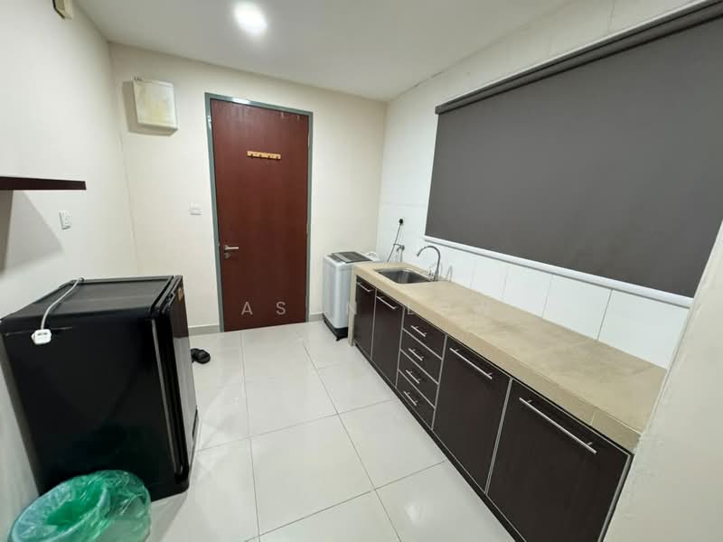 Kondominium untuk Disewa di Ritze Perdana 2 - Jason Low - Kitchen - PropertyGuru.com.my