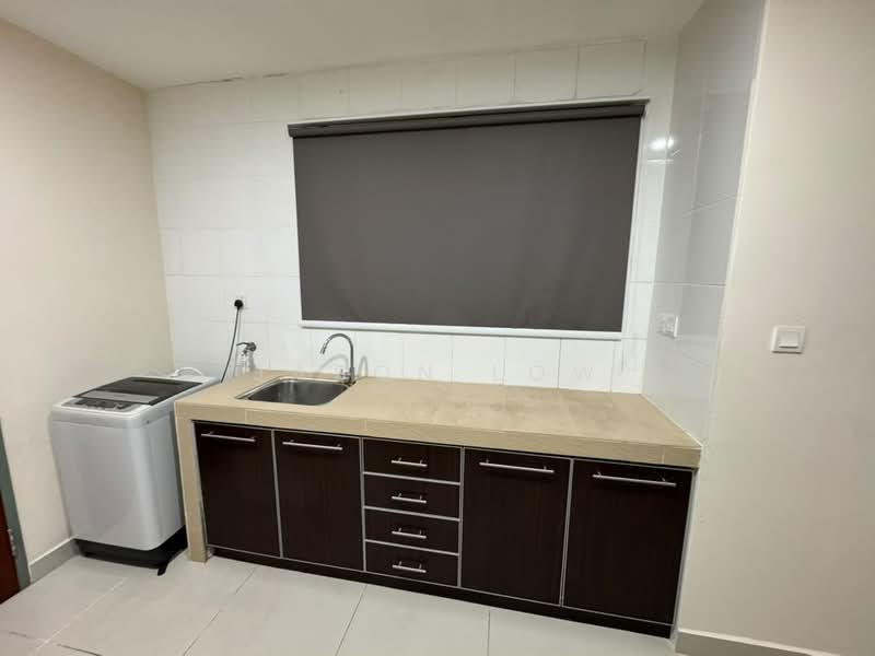 Kondominium untuk Disewa di Ritze Perdana 2 - Jason Low - Kitchen - PropertyGuru.com.my