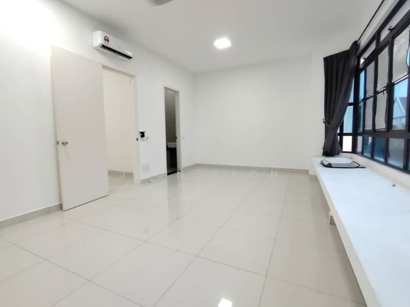 Terraced House for Sale in Johor Bahru (Johor) - Jeon Geon - PropertyGuru.com.my