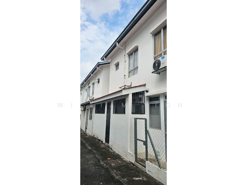 Rumah Teres 2 Tingkat untuk Dijual di Telok Panglima Garang (Selangor) - William Yeoh - Exterior - PropertyGuru.com.my