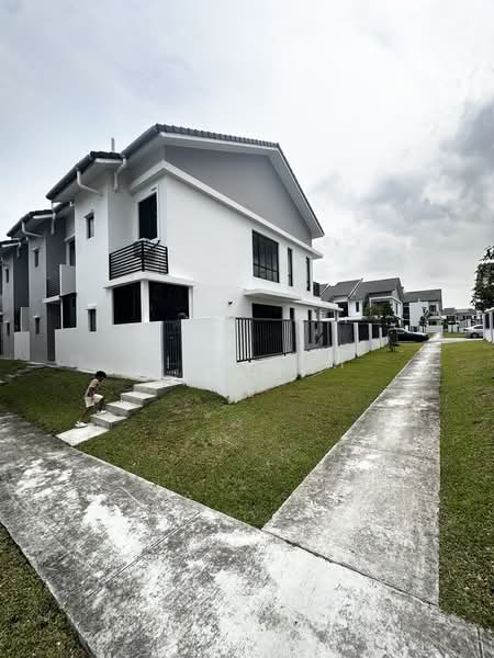 Rumah Teres 2 Tingkat untuk Disewa di Iskandar Puteri (Nusajaya) (Johor) - Bill Toh - PropertyGuru.com.my