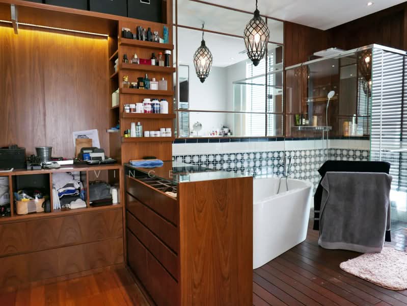 Bungalow for Sale in Sunway Damansara (Kota Damansara) - Vincent Liaw - Bathroom - PropertyGuru.com.my