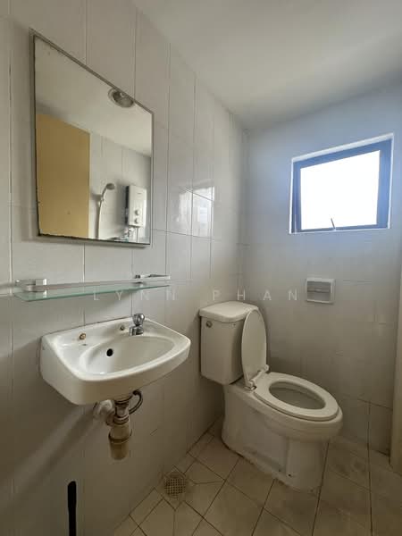 Townhouse for Sale in Taman Iskandar (Johor Bahru) - Lynn Phan - PropertyGuru.com.my