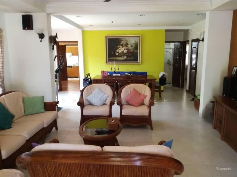 Semi-Detached House for Sale in Desa Ria (Sungai Ara) - Shirley Teh - Living Room - PropertyGuru.com.my