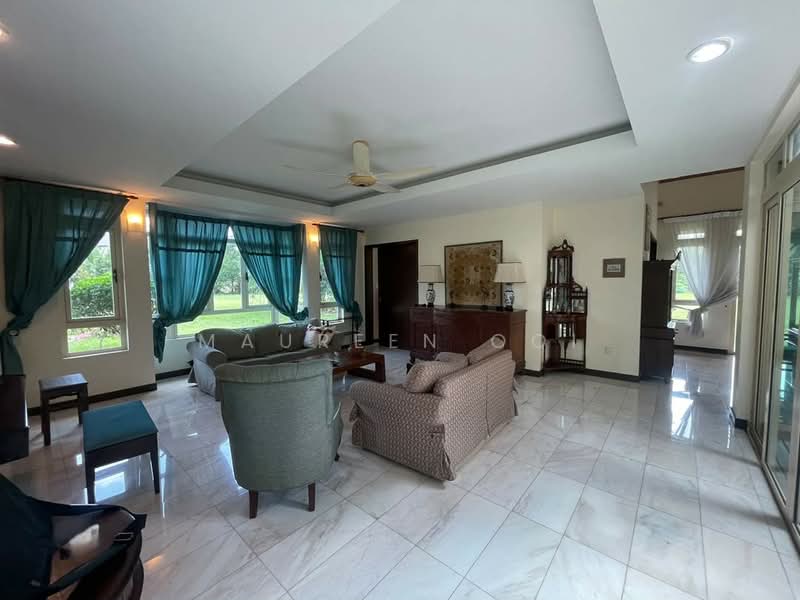 Rumah Banglo untuk Dijual di Country Heights (Kajang) - Maureen Ooi - Living Room - PropertyGuru.com.my