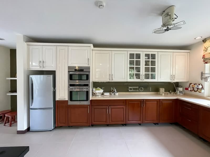 Rumah Banglo untuk Dijual di Country Heights (Kajang) - Maureen Ooi - Kitchen - PropertyGuru.com.my