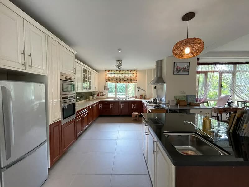 Rumah Banglo untuk Dijual di Country Heights (Kajang) - Maureen Ooi - Kitchen - PropertyGuru.com.my