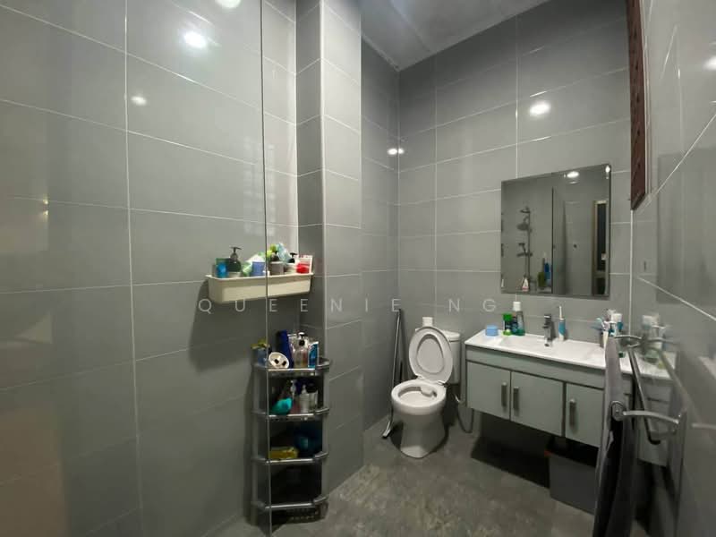 2-storey Terraced House for Sale in Taman Perling (Perling) - Queenie Ng - PropertyGuru.com.my