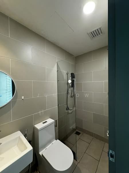 Service Residence for Sale at Fortune Centra - Jun How - Bathroom - PropertyGuru.com.my