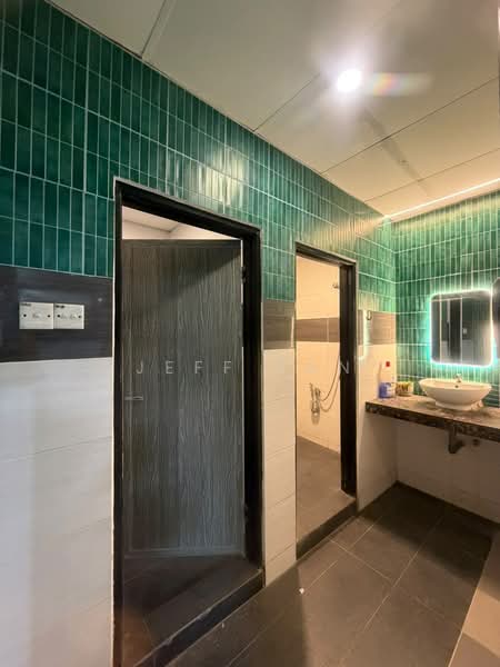 Commercial Bungalow for Rent in Ipoh (Perak) - Jeff Tan - Bathroom - PropertyGuru.com.my