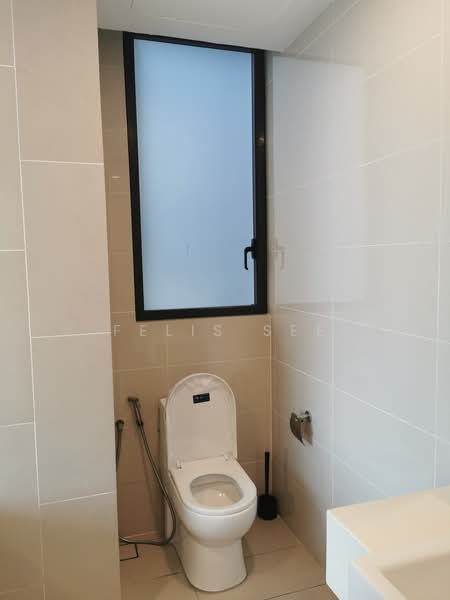 Servis Apartment untuk Disewa di KL Gateway Residences - Felis See - Bathroom - PropertyGuru.com.my