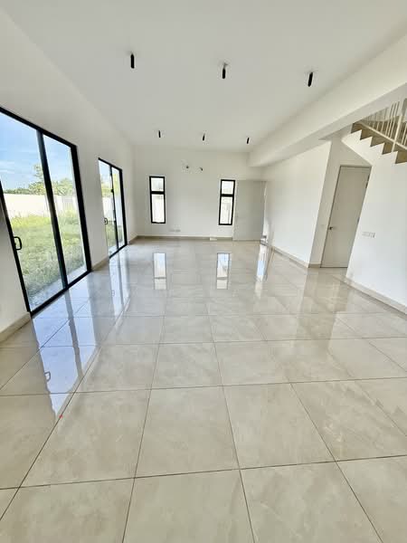 Rumah Teres 2-Tingkat untuk Disewa di Bandar Rimbayu (Telok Panglima Garang) - Mala Palanisamy - PropertyGuru.com.my