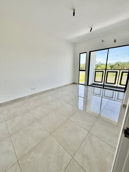 Rumah Teres 2-Tingkat untuk Disewa di Bandar Rimbayu (Telok Panglima Garang) - Mala Palanisamy - PropertyGuru.com.my