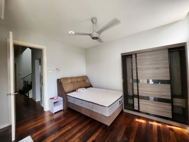 Banglo Pautan untuk Disewa di Taman Villa Senja (Rawang) - Uthaya Kumar - Bedroom - PropertyGuru.com.my