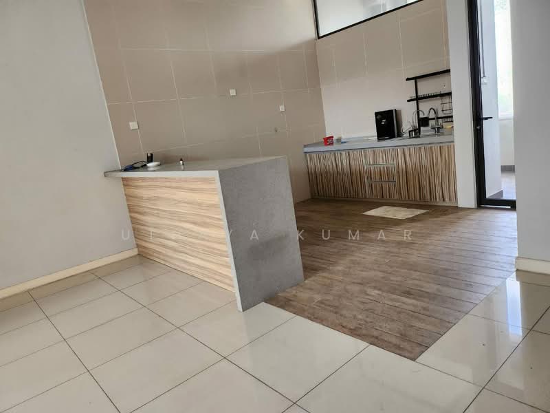 Banglo Pautan untuk Disewa di Taman Villa Senja (Rawang) - Uthaya Kumar - Kitchen - PropertyGuru.com.my
