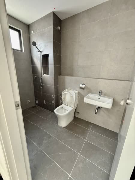 2-storey Terraced House for Sale in Bandar Rimbayu (Telok Panglima Garang) - Mala Palanisamy - PropertyGuru.com.my