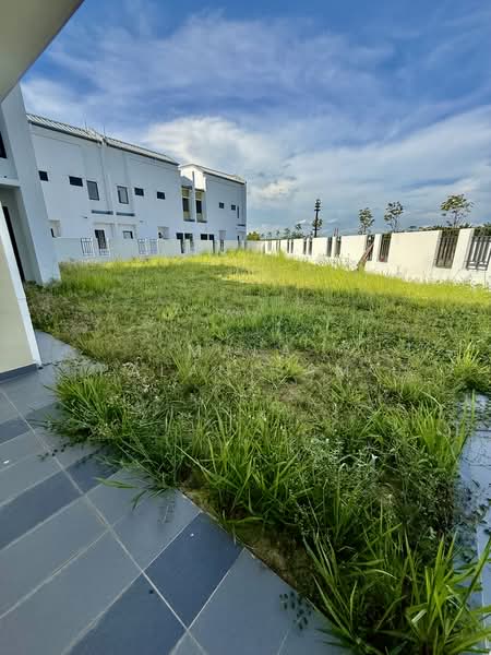 2-storey Terraced House for Sale in Bandar Rimbayu (Telok Panglima Garang) - Mala Palanisamy - PropertyGuru.com.my