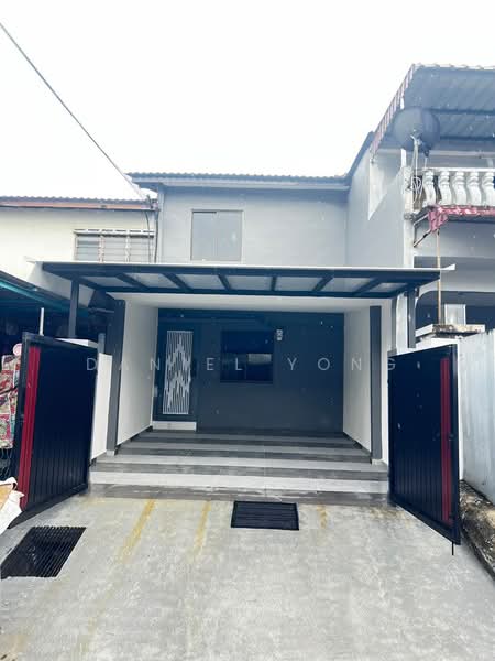 Rumah Teres 2 Tingkat untuk Dijual di Taman Ungku Tun Aminah (Skudai) - Daniel Yong - Exterior - PropertyGuru.com.my