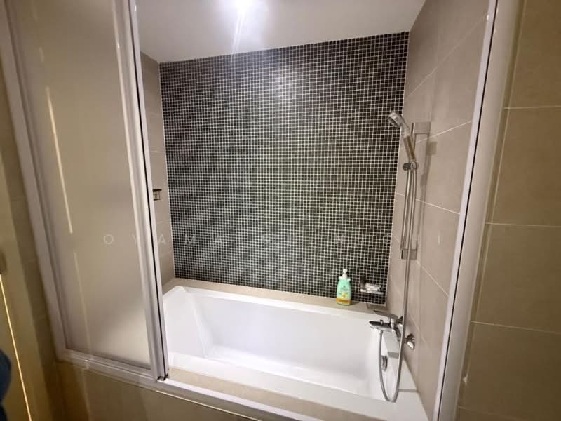 Kediaman Servis untuk Disewa di Ooak Suites @ Kiara 163 - Oyama Shinichi - Bathroom - PropertyGuru.com.my