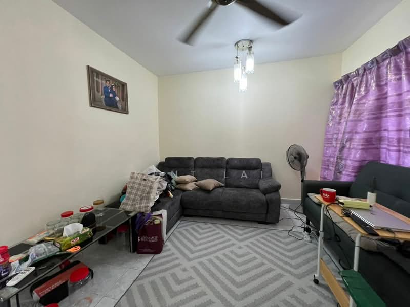 Rumah Teres 2 Tingkat untuk Dijual di Bandar Kinrara Seksyen 5 (Bandar Kinrara) - Kent Lai - Living Room - PropertyGuru.com.my