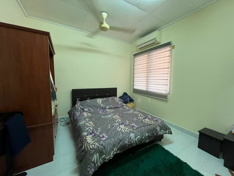 Rumah Teres 2 Tingkat untuk Dijual di Bandar Kinrara Seksyen 5 (Bandar Kinrara) - Kent Lai - Bedroom - PropertyGuru.com.my