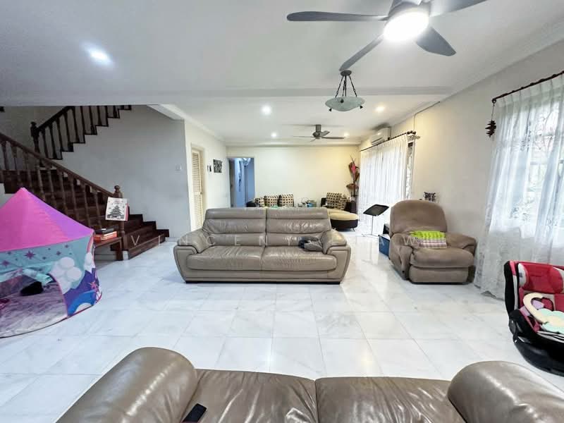 Bungalow for Sale in Sunway Damansara (Kota Damansara) - Vincent Liaw - Living Room - PropertyGuru.com.my