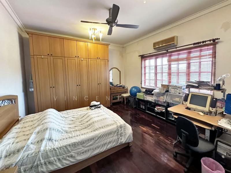 Bungalow for Sale in Sunway Damansara (Kota Damansara) - Vincent Liaw - Bedroom - PropertyGuru.com.my