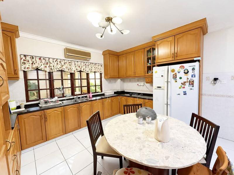 Bungalow House for Sale in Sunway Damansara (Kota Damansara) - Vincent Liaw - Kitchen - PropertyGuru.com.my