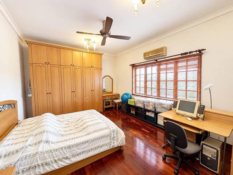 Bungalow House for Sale in Sunway Damansara (Kota Damansara) - Vincent Liaw - Bedroom - PropertyGuru.com.my