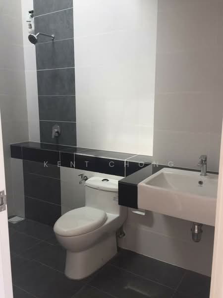Rumah Teres 2-Tingkat untuk Dijual di Eco Majestic (Semenyih) - Kent Chong - Bathroom - PropertyGuru.com.my