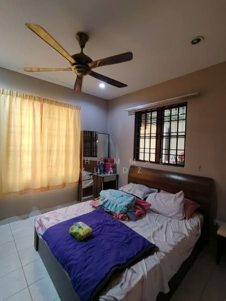 Rumah Berkembar untuk Dijual di Seri Kembangan (Selangor) - Muhammad Muadz - Bedroom - PropertyGuru.com.my
