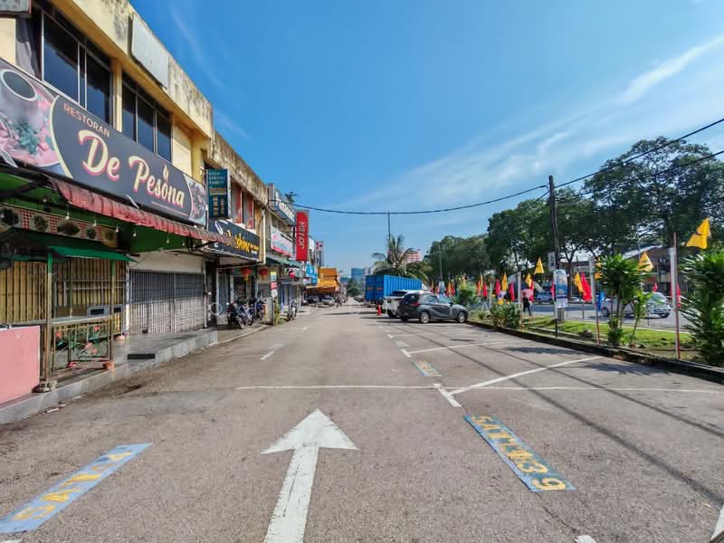 Shop for Rent in Taman Ungku Tun Aminah (Skudai) - Johnson Yap - Exterior - PropertyGuru.com.my