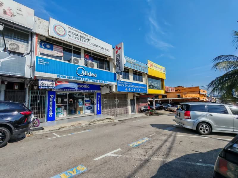 Shop for Rent in Taman Ungku Tun Aminah (Skudai) - Johnson Yap - Exterior - PropertyGuru.com.my